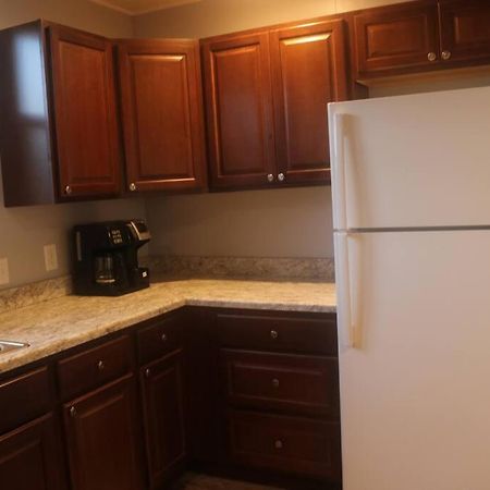 Villa Caddy Corner Has A Hot Tub Just Outside Of Town French Lick Exterior foto